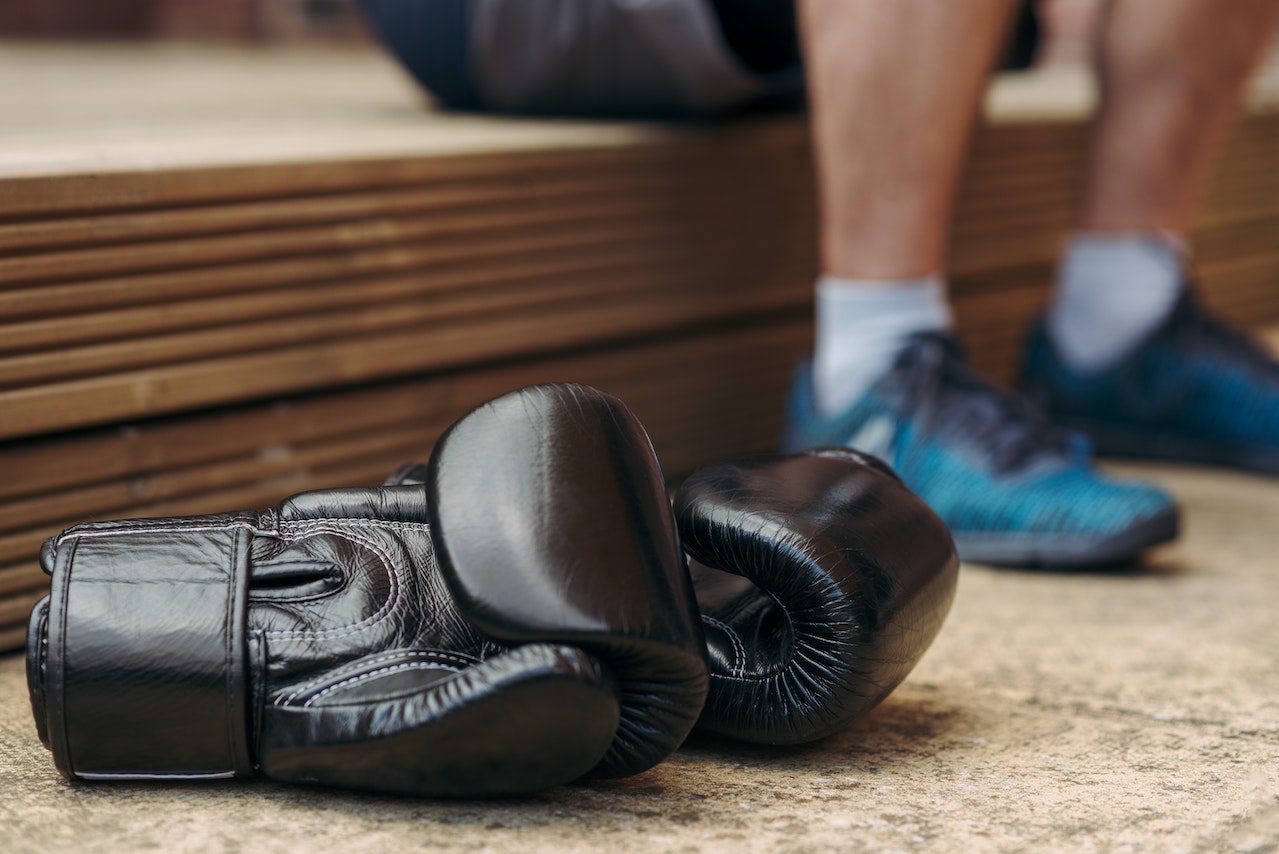 Cheap Vs Expensive Boxing Gloves: 9 Differences & Worth